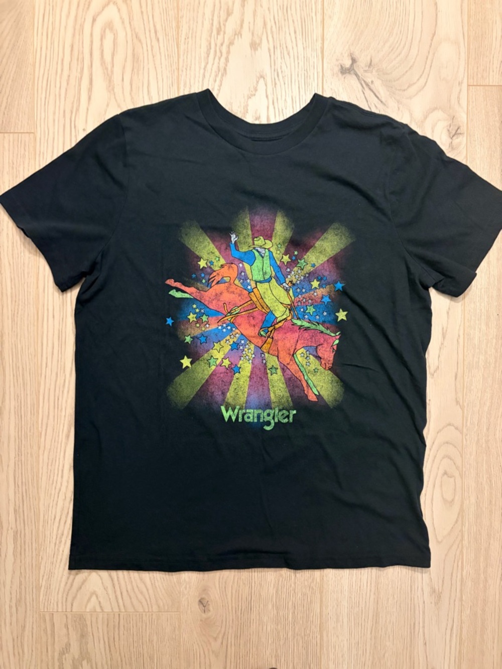 3/$20 Wrangler Western Rodeo Cowboy Starburst Graphic Tee